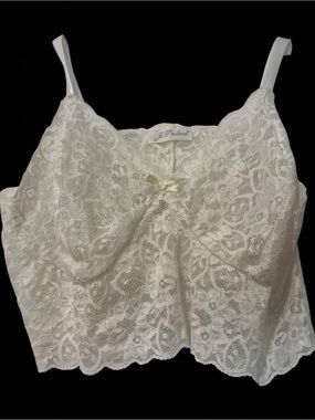Women’s size L White Lace Bralette Lace Top